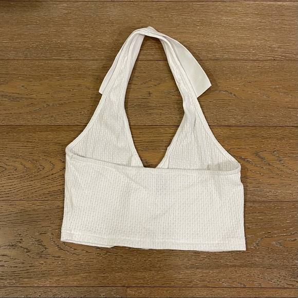 SOLD Princess polly halter top - Picture 4 of 6